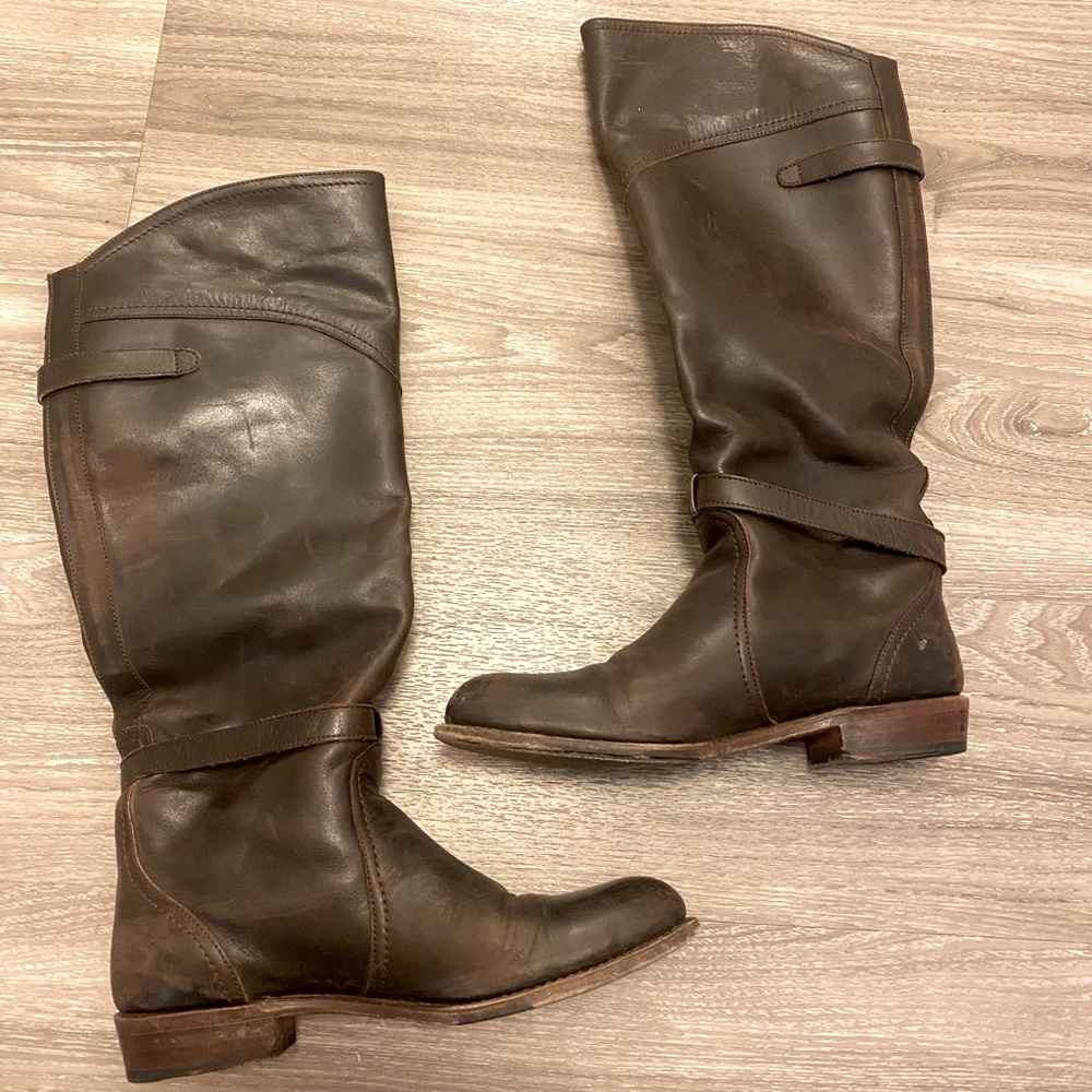 Frye Boots Size 8
